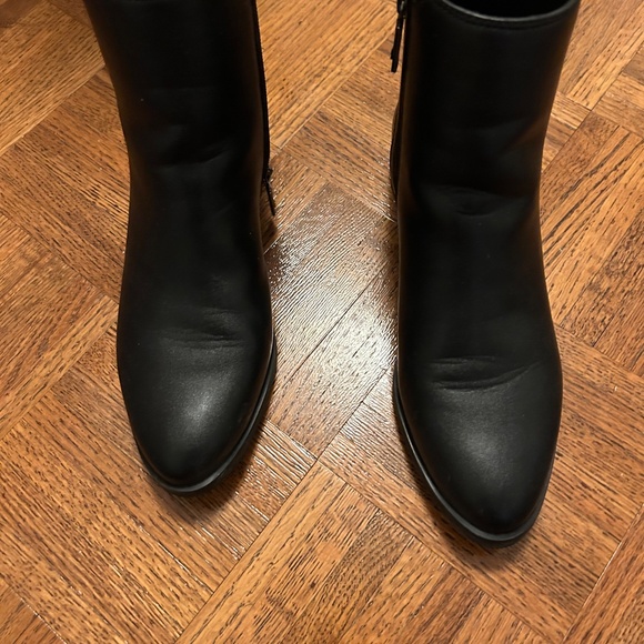 Blondo Naturalizer 8.5 - Picture 4 of 8